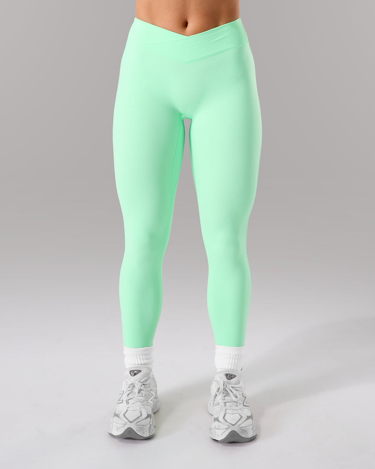 Alphalete Women's Wrap Mid Rise Legging