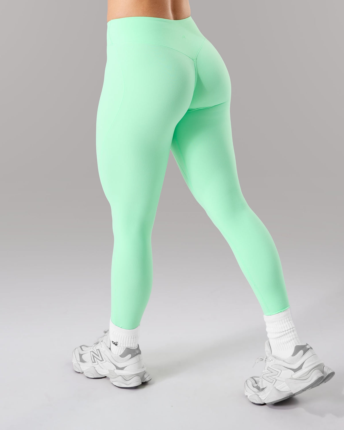 Alphalete Women's Wrap Mid Rise Legging