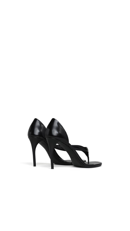 Alaïa Infradito Sandals In Patent Calfskin