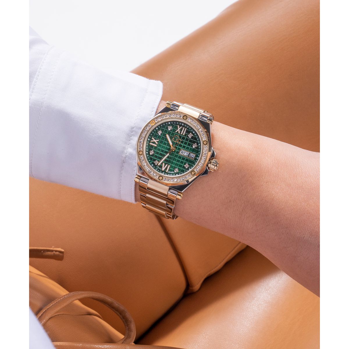 Gc Sport Chic Green Round Dial Quartz Women Watch Z20004L9MF