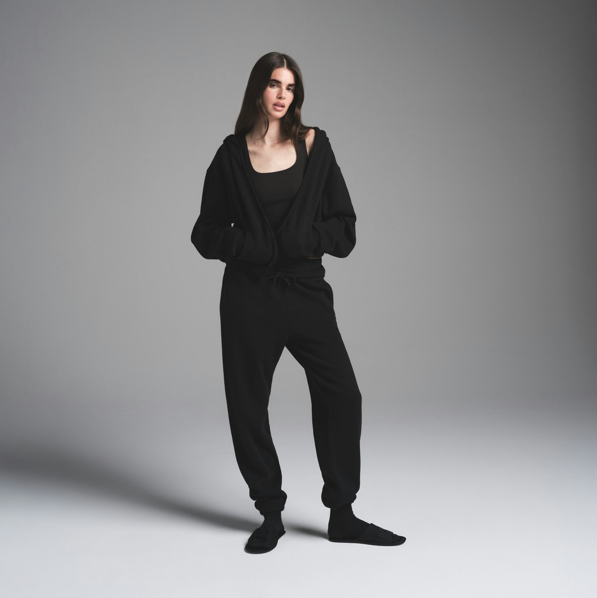 Skims Cotton Fleece Classic Zip Up Hoodie Onyx