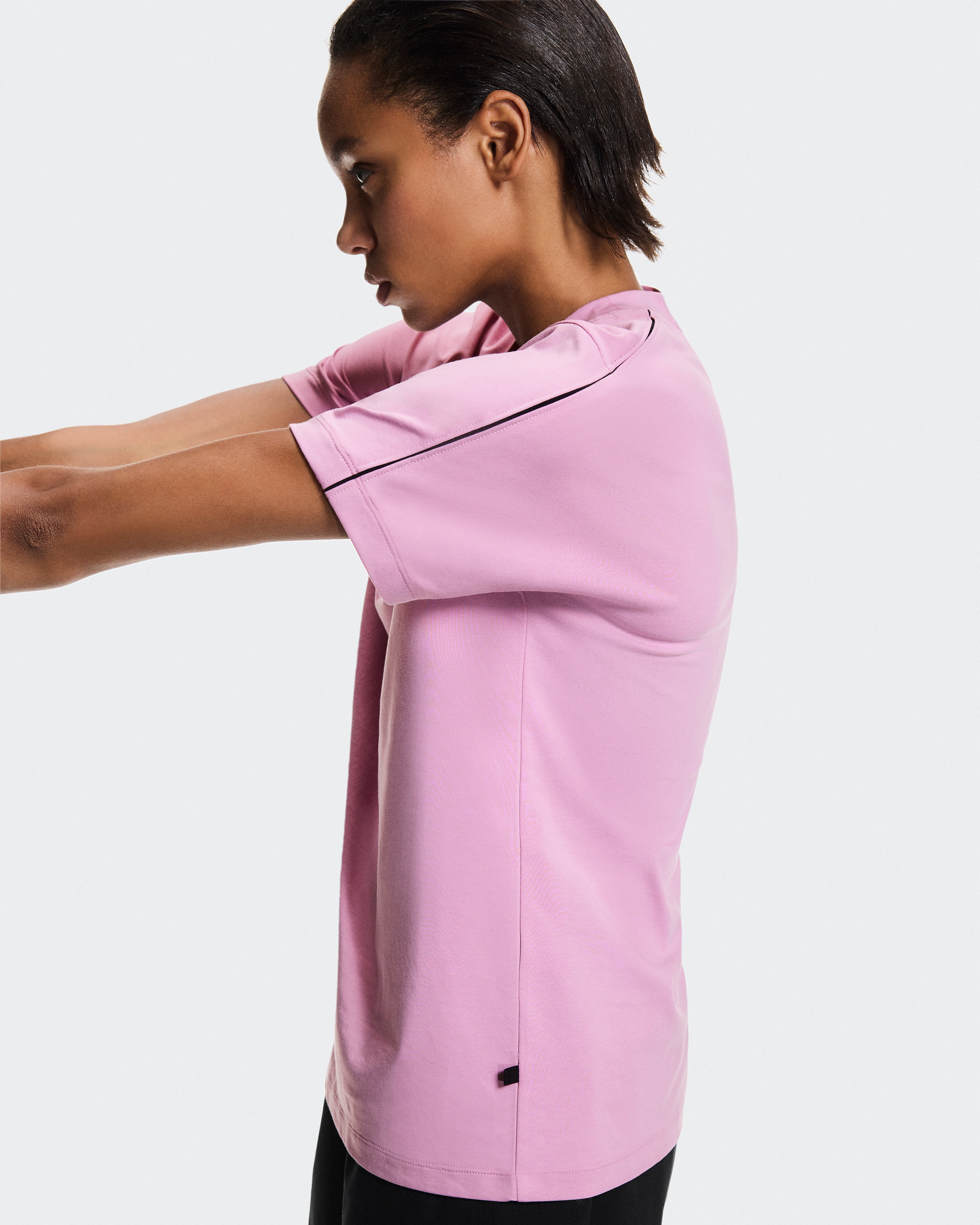 On Focus-T Sakura (Women'S)