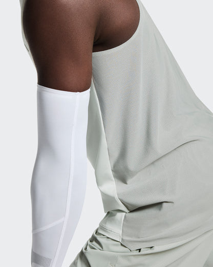 On Performance Tank Iceberg | Tin