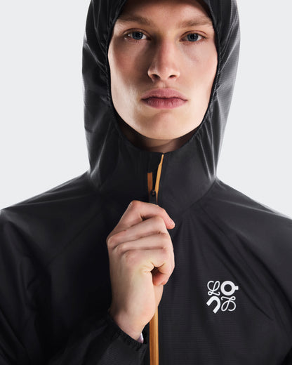 On Ultra Jacket Loewe Black