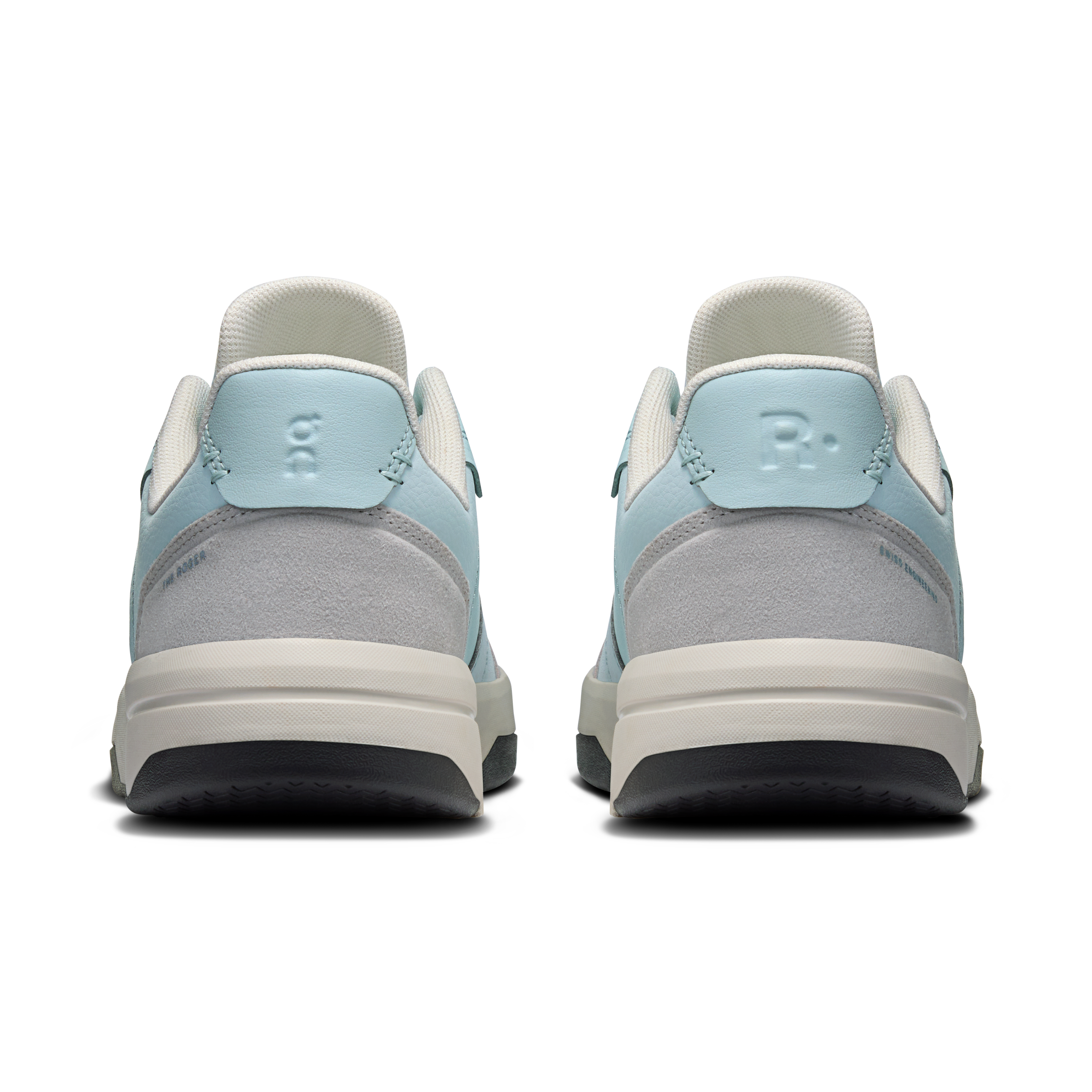 on running the roger clubhouse arctic ivory (women's)