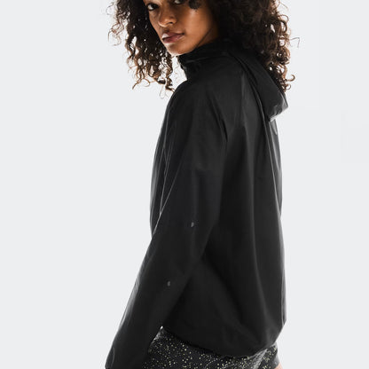 On Ultra Jacket Black (Women'S)