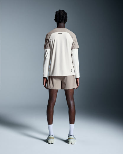 On 5" Performance Shorts Cinder