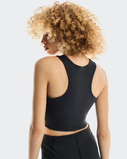 On All-Day Ribbed Crop Black | Rock (Women's)