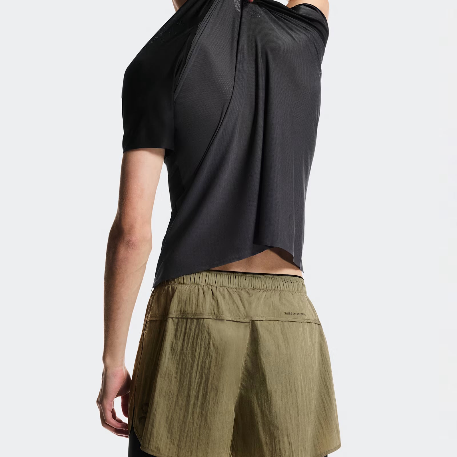 On Performance Volt Shorts Safari