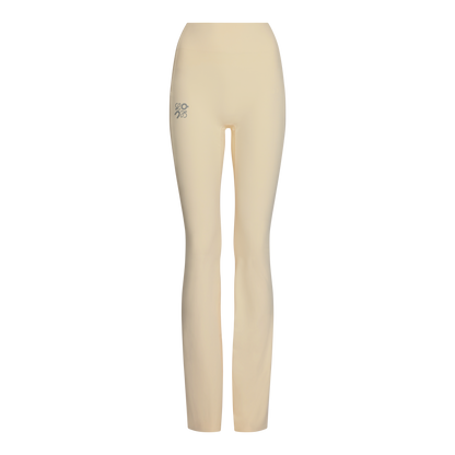 On Soft Bootleg Pants Loewe Ivory (Women'S)