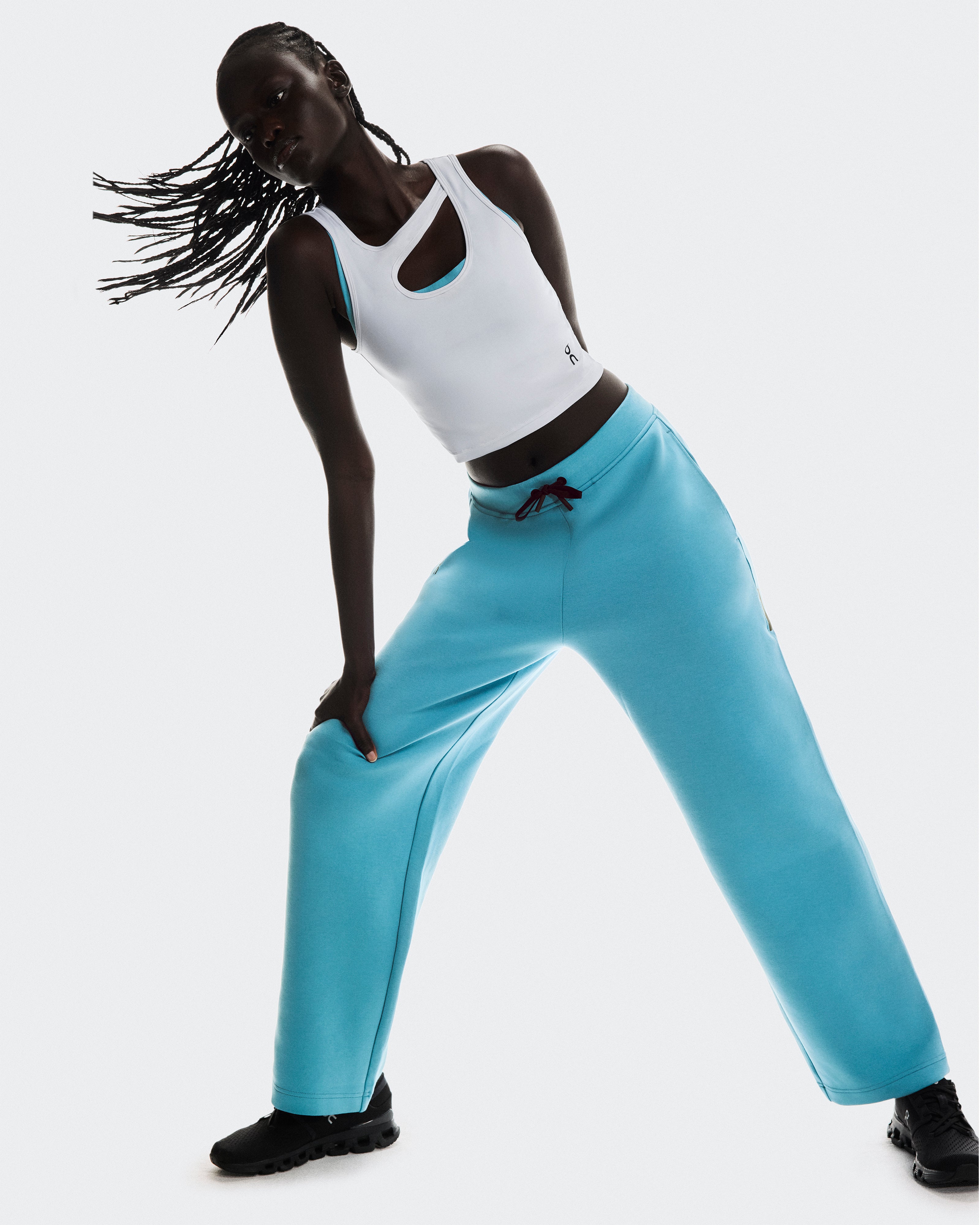 On Focus Tech Sweatpants Niagara (Women'S)