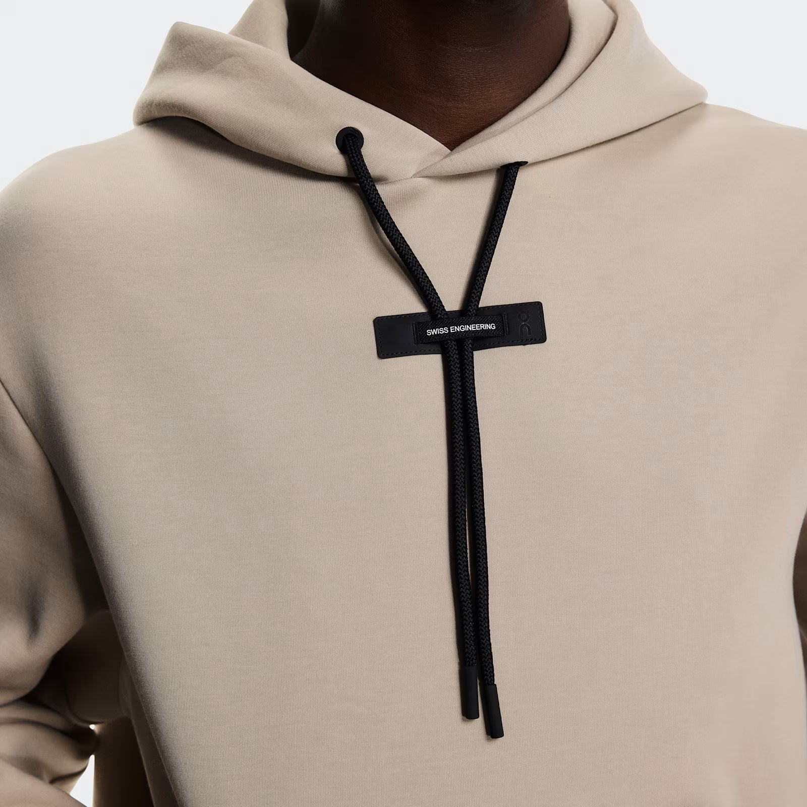 On Focus Tech Hoodie Desert