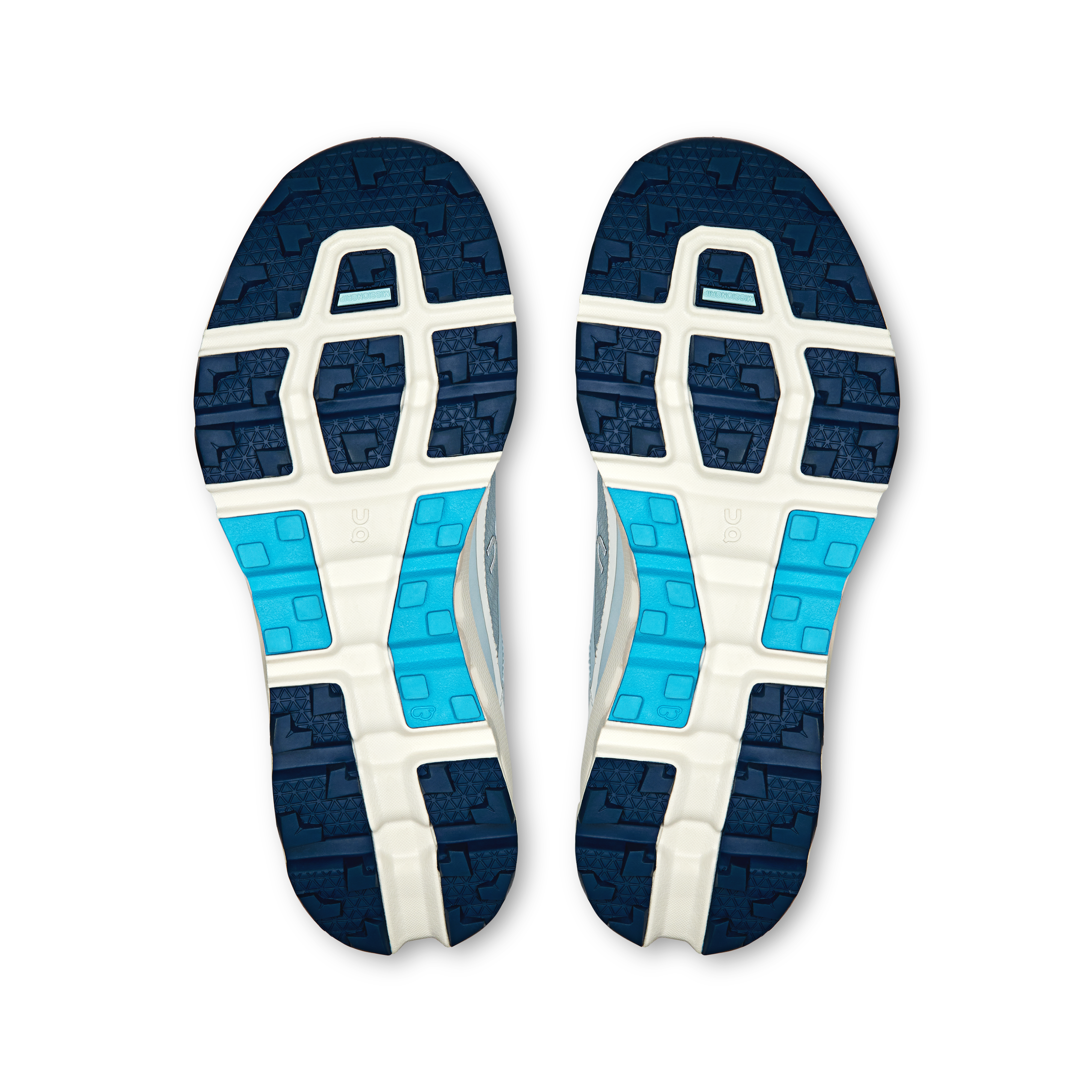 on running cloudvista 2 waterproof arctic ivory (women's)