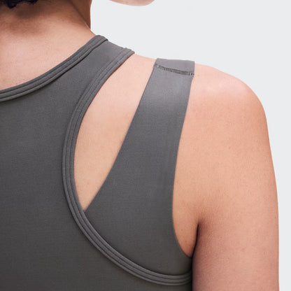 On Studio Asymmetric Crop Ember (Women'S)