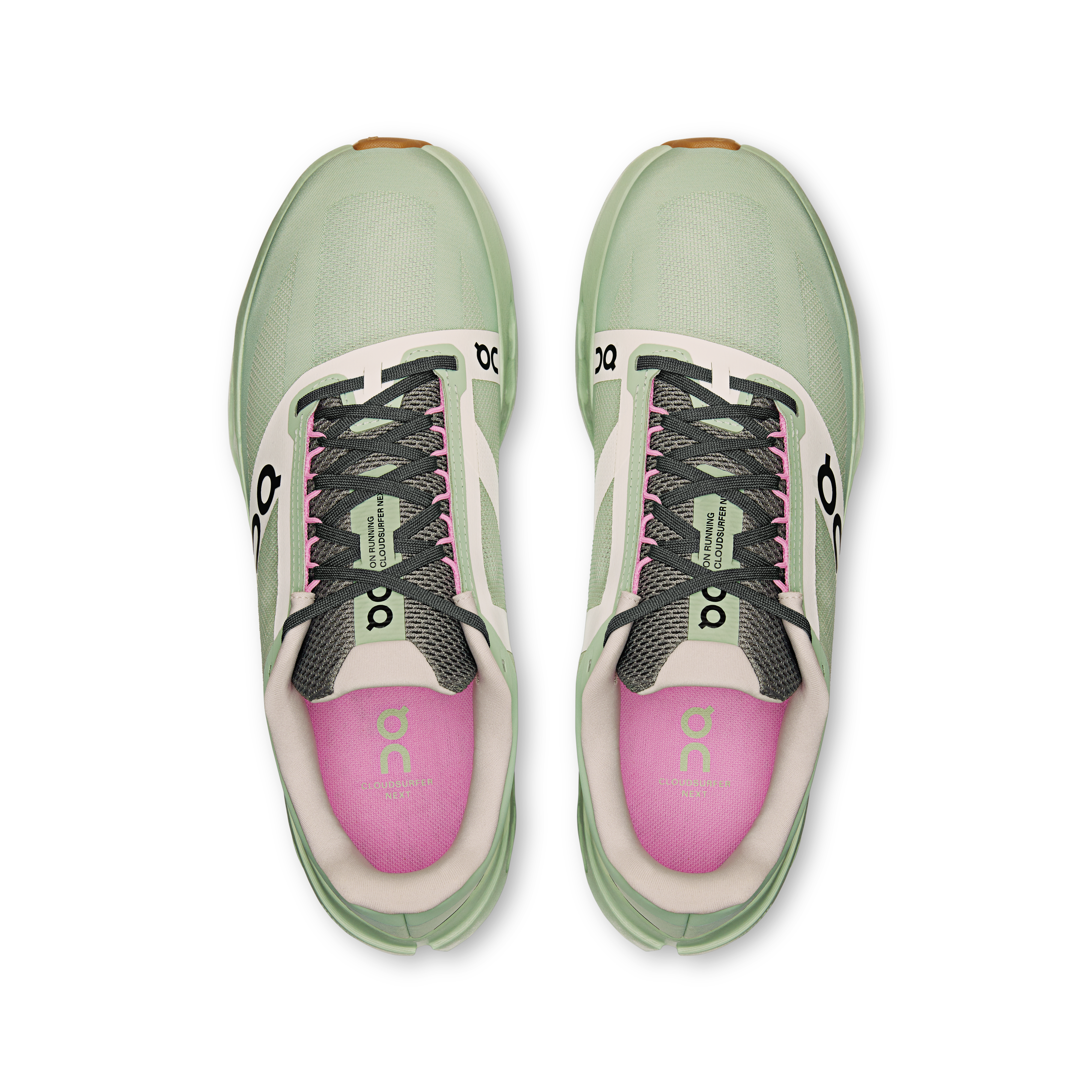 on running cloudsurfer next z5 mineral almon runningd