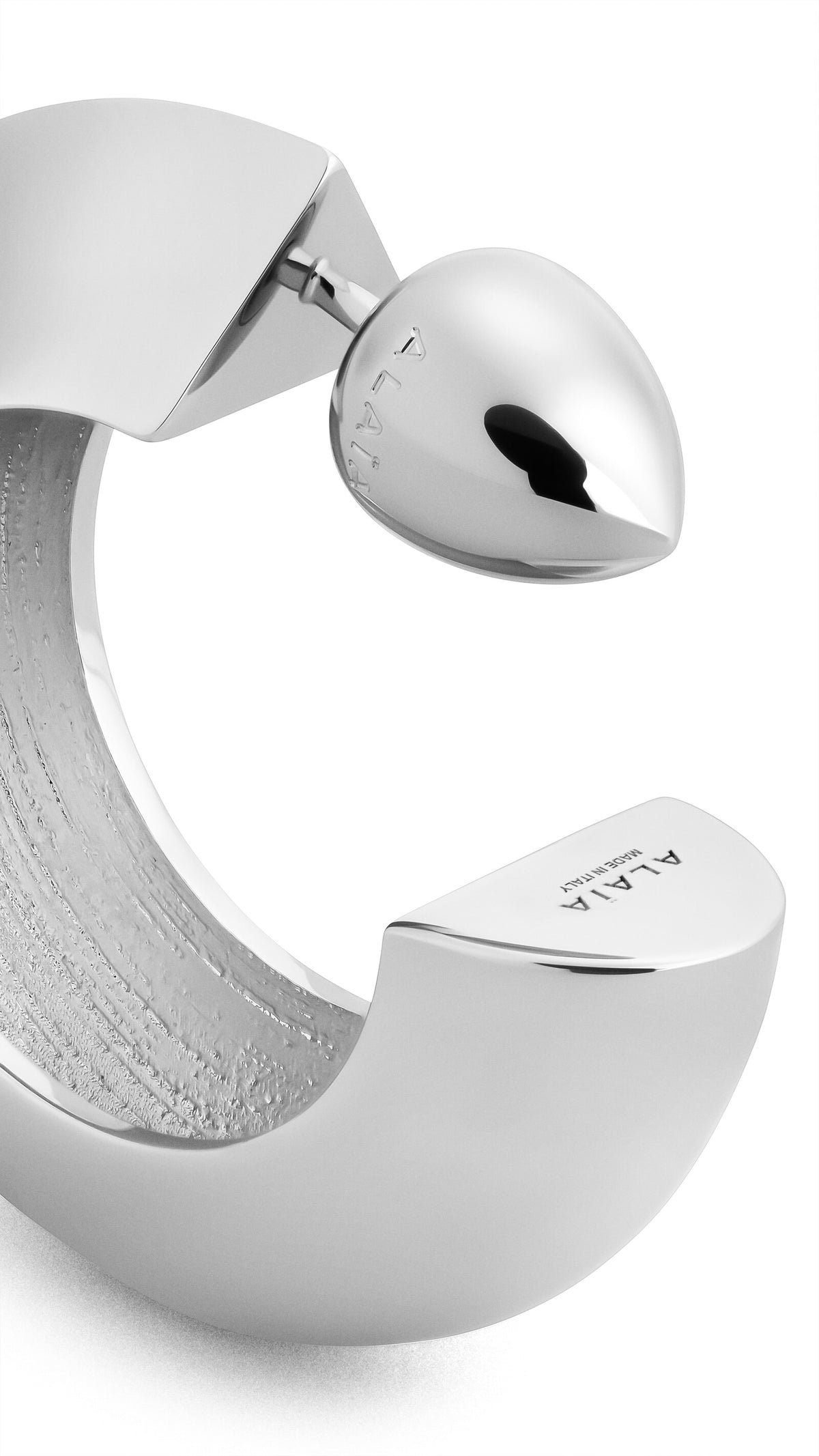 #color_silver-white