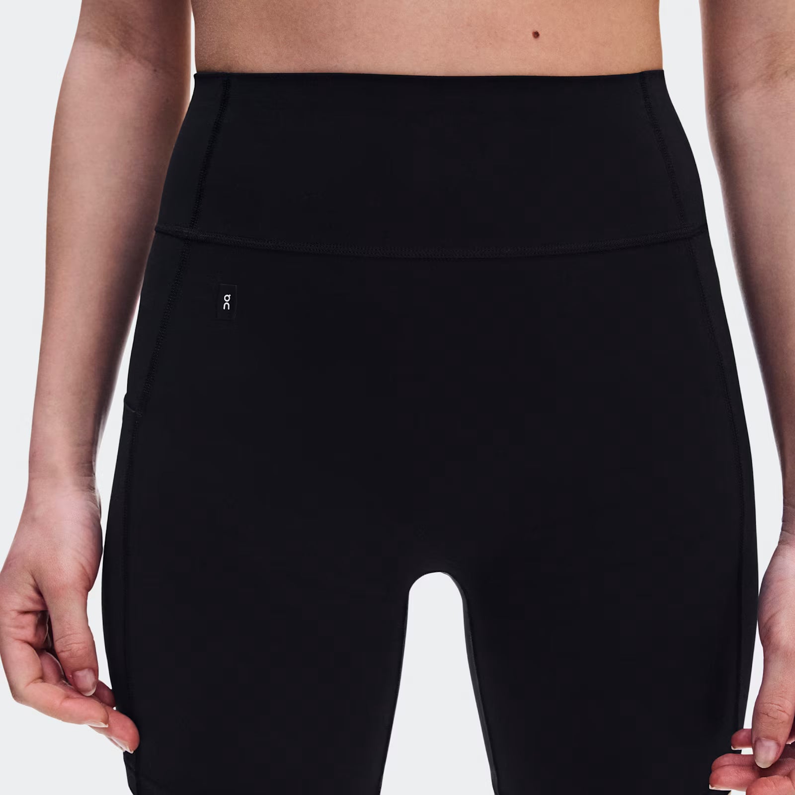 On Studio Leggings Short 6" Black (Women'S)