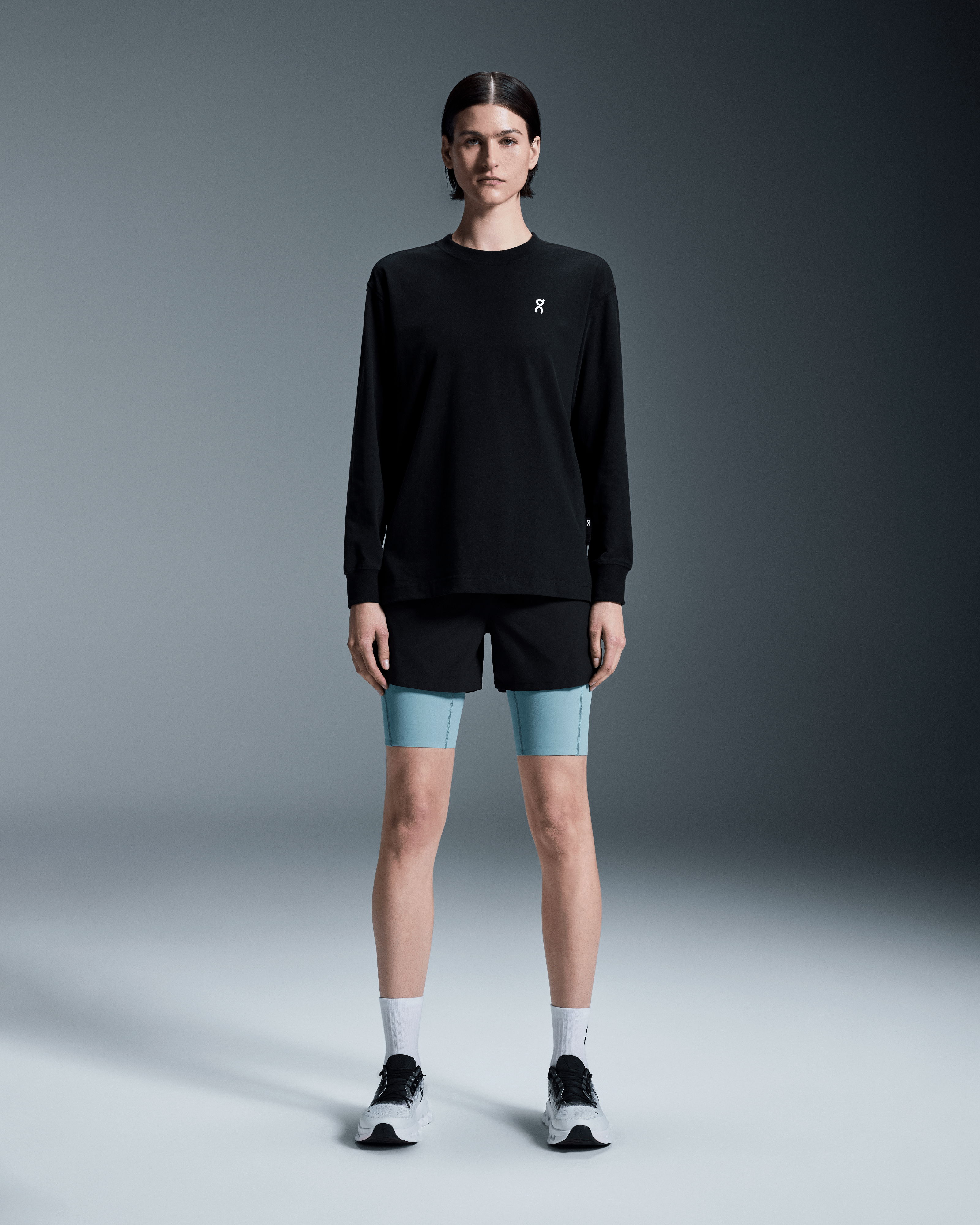 On Club Long-T Black (Women's)