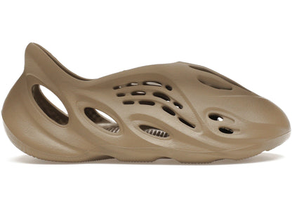 Adidas Yeezy Foam Runner Stone Taupe, front
