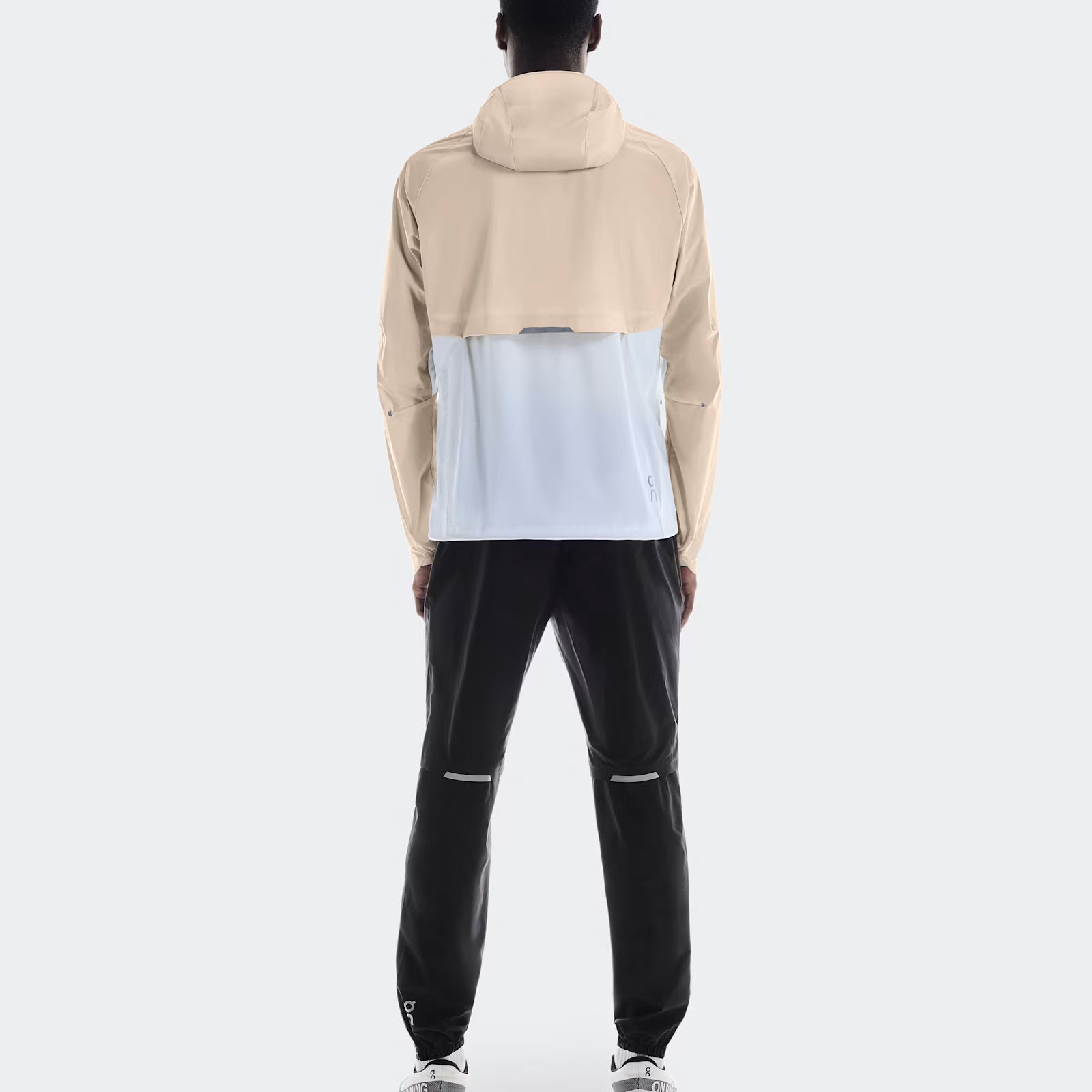 On Core Jacket Sand | White