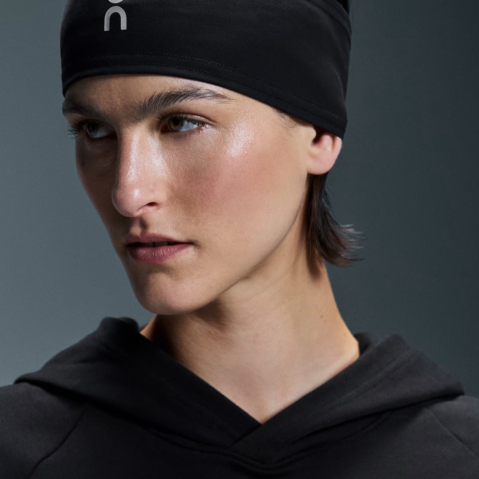On Core Headband Black