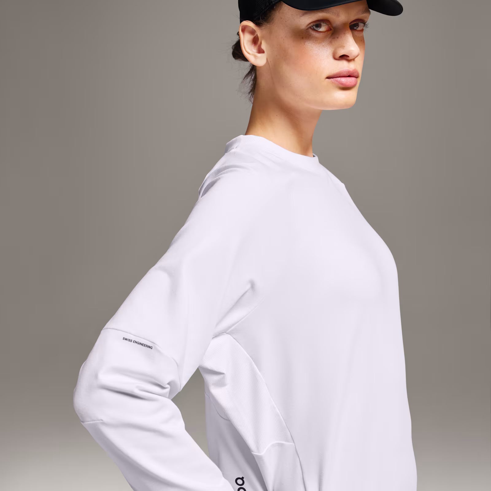 On Movement Crew White (Women'S)