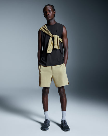 On Focus Shorts Caper