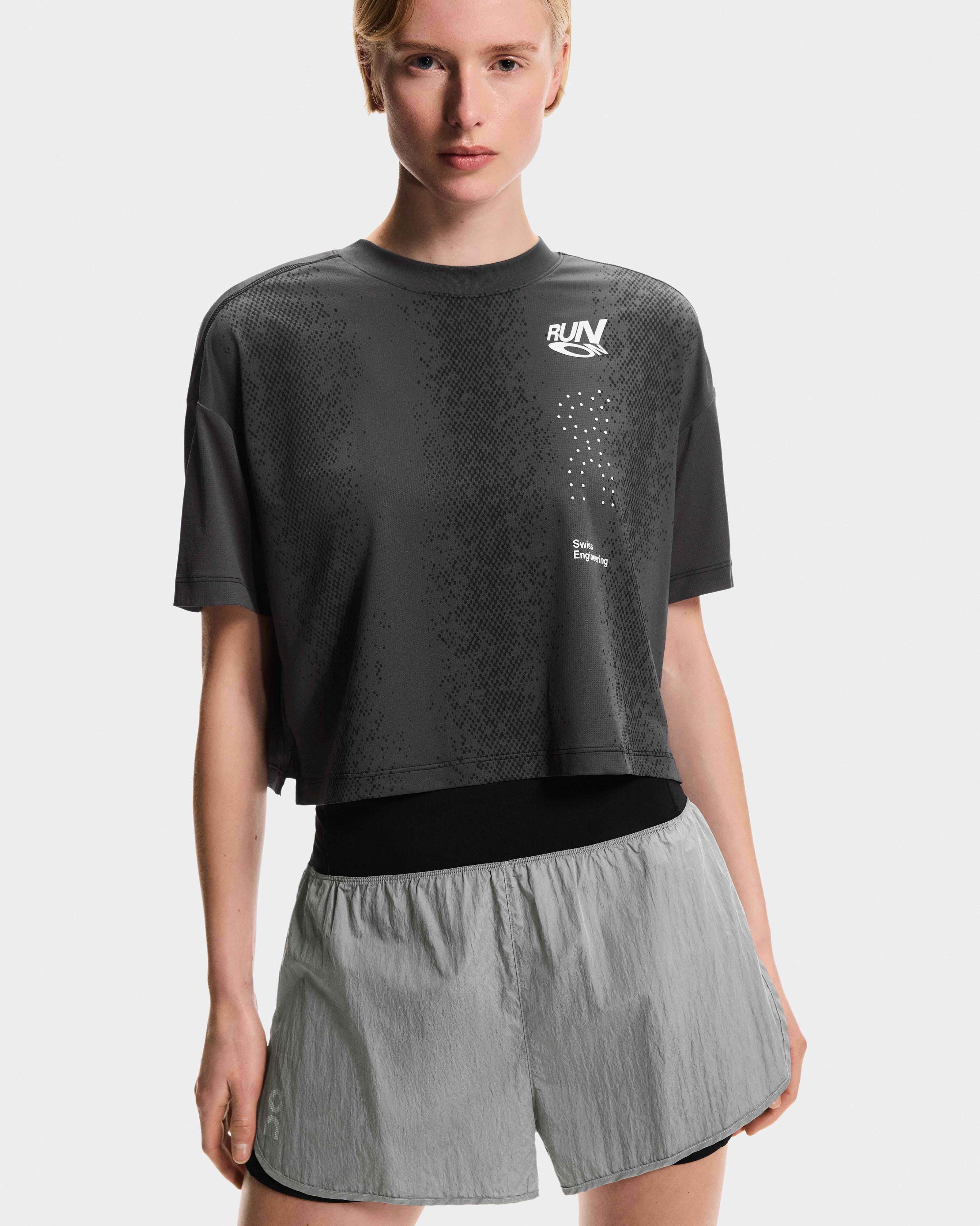 On Performance Volt Shorts Glacier (Women'S)