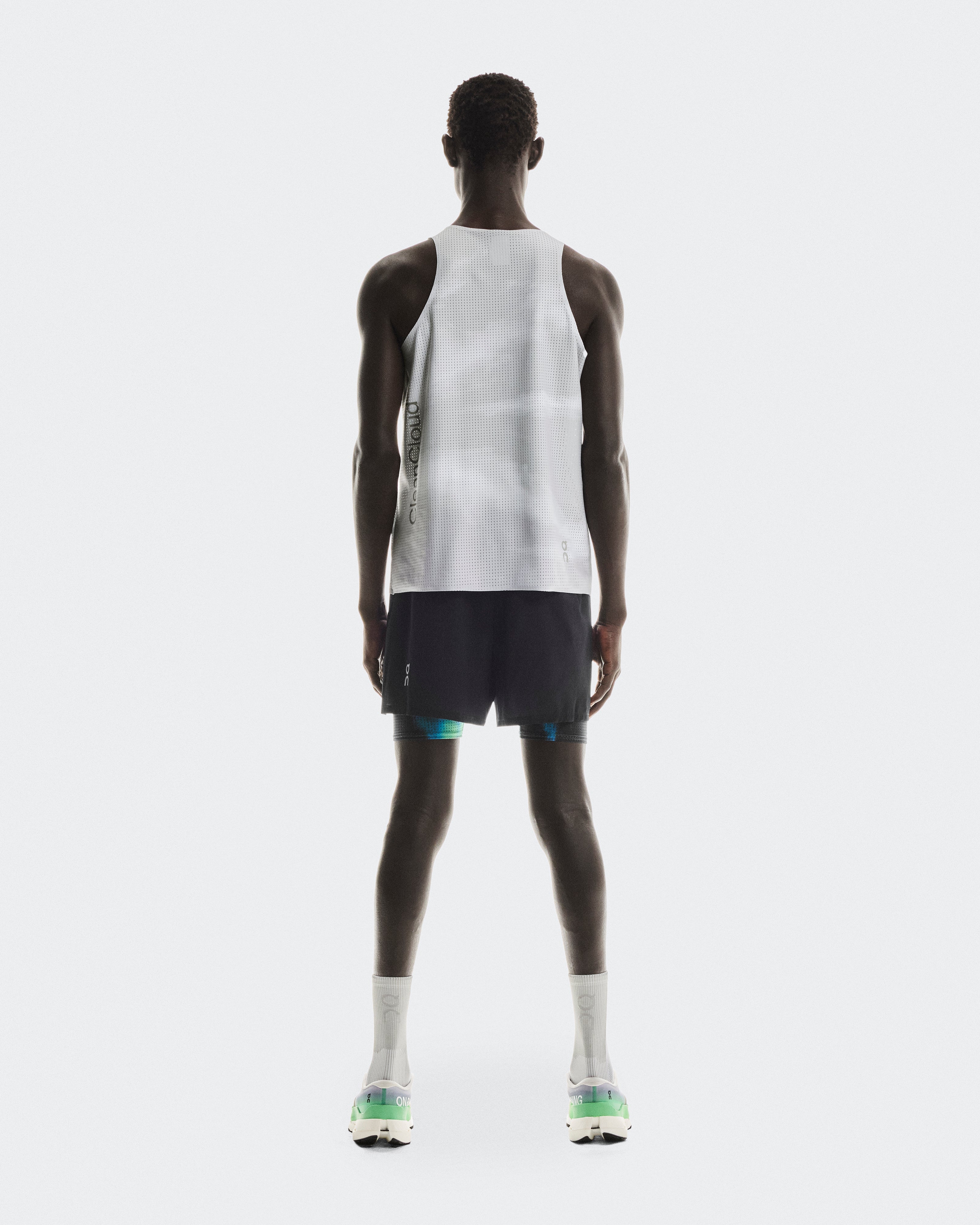 On Pace Tank Glacier | White