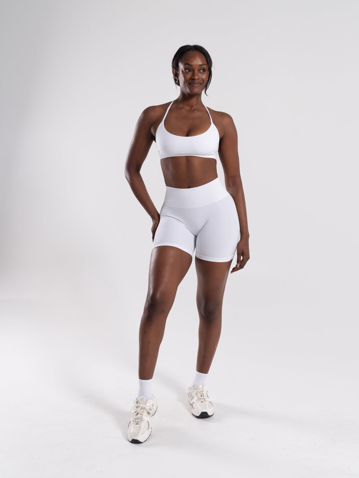 Alphalete Women's Pump High Rise Short