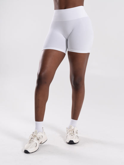 Alphalete Women's Pump High Rise Short