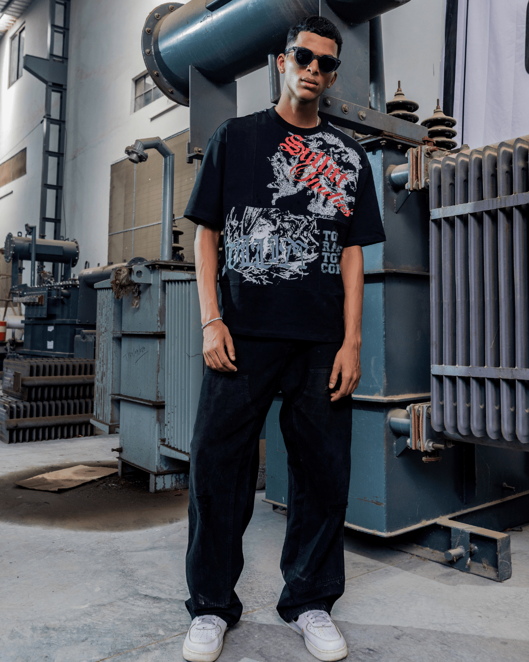 ANGEL GREY PATCH TEE