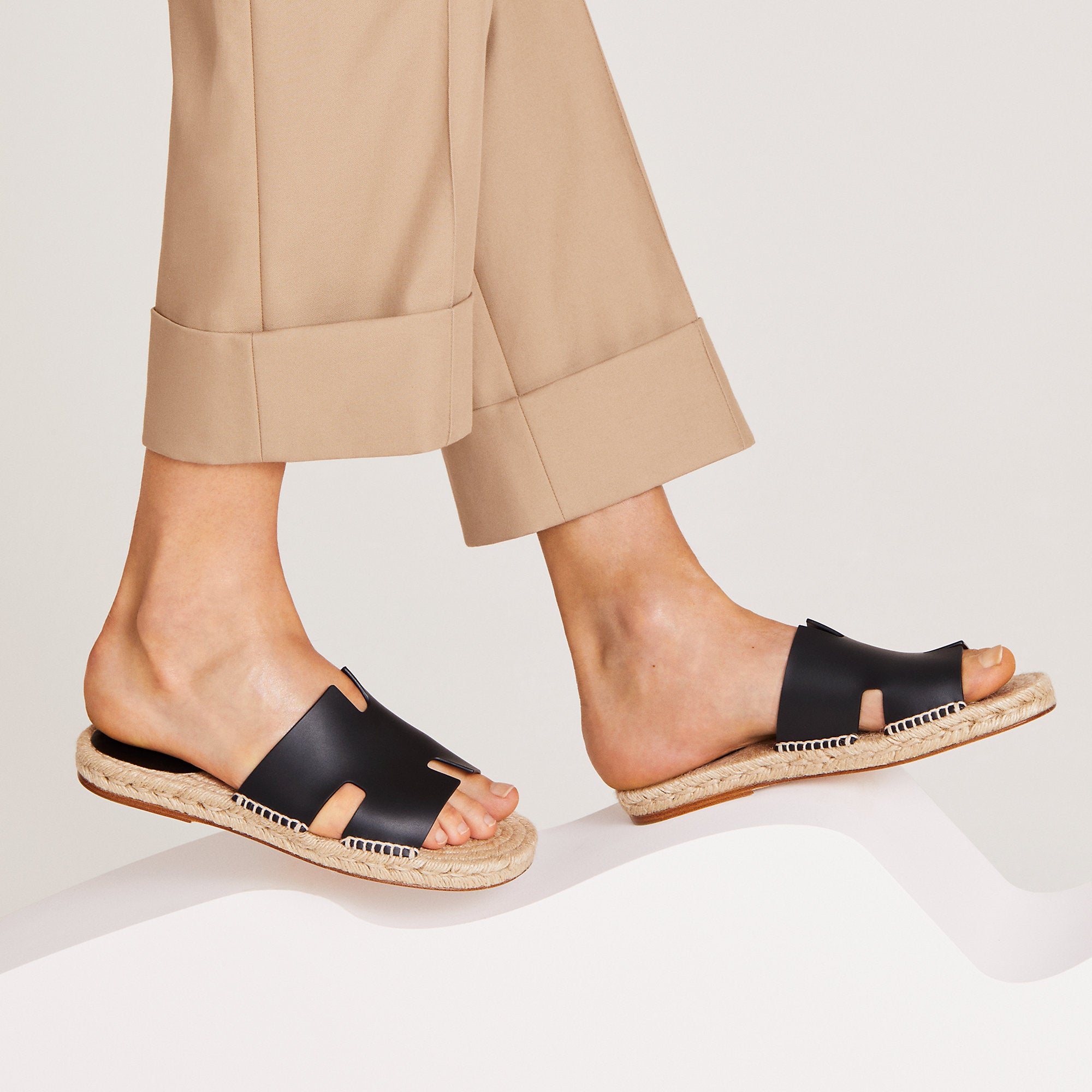 Hermes Antigua Espadrille Noir
