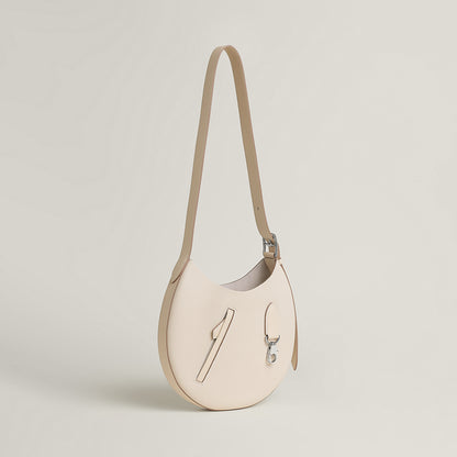  Hermes Arcon Slim Bag Cru