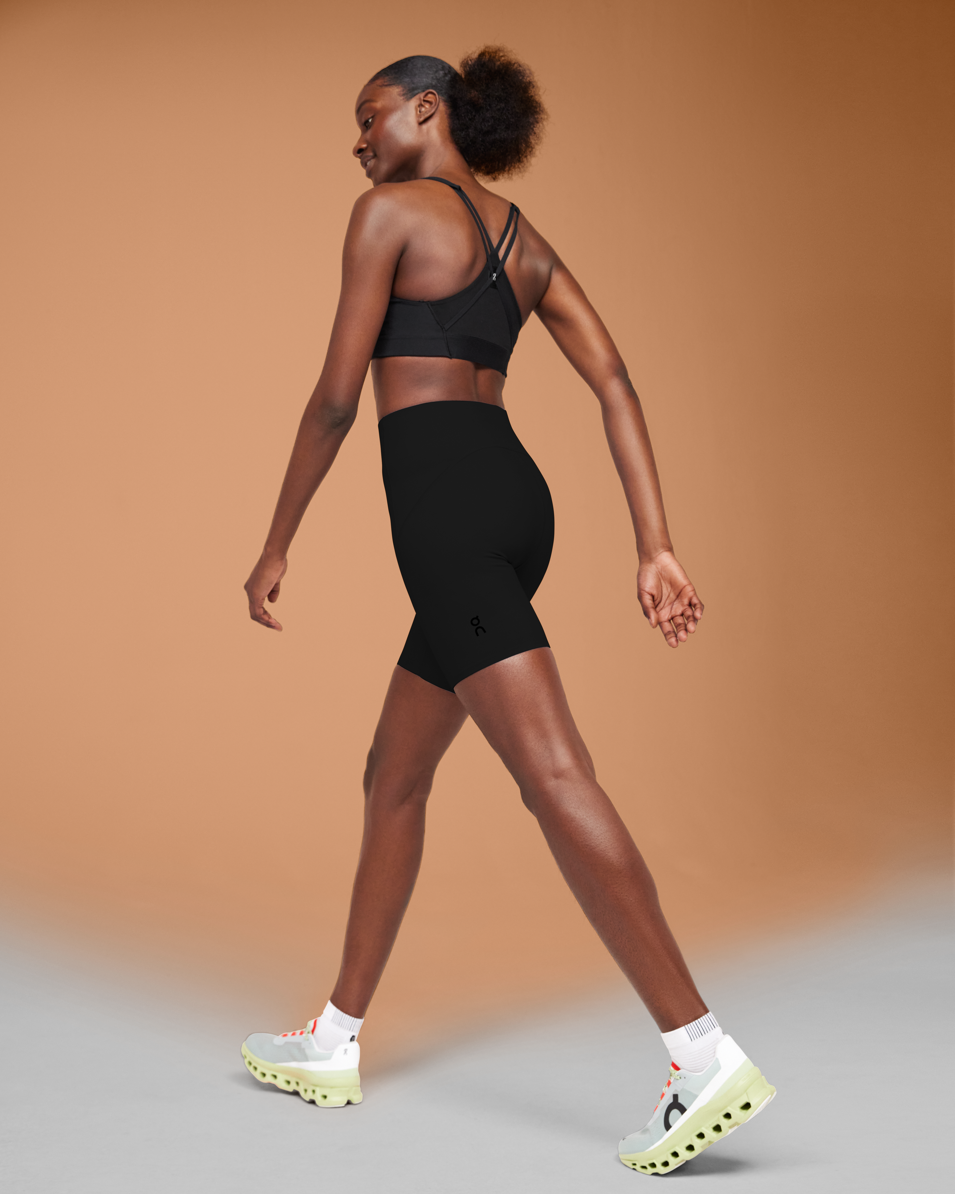 On Movement Tights Short Black (Women'S)