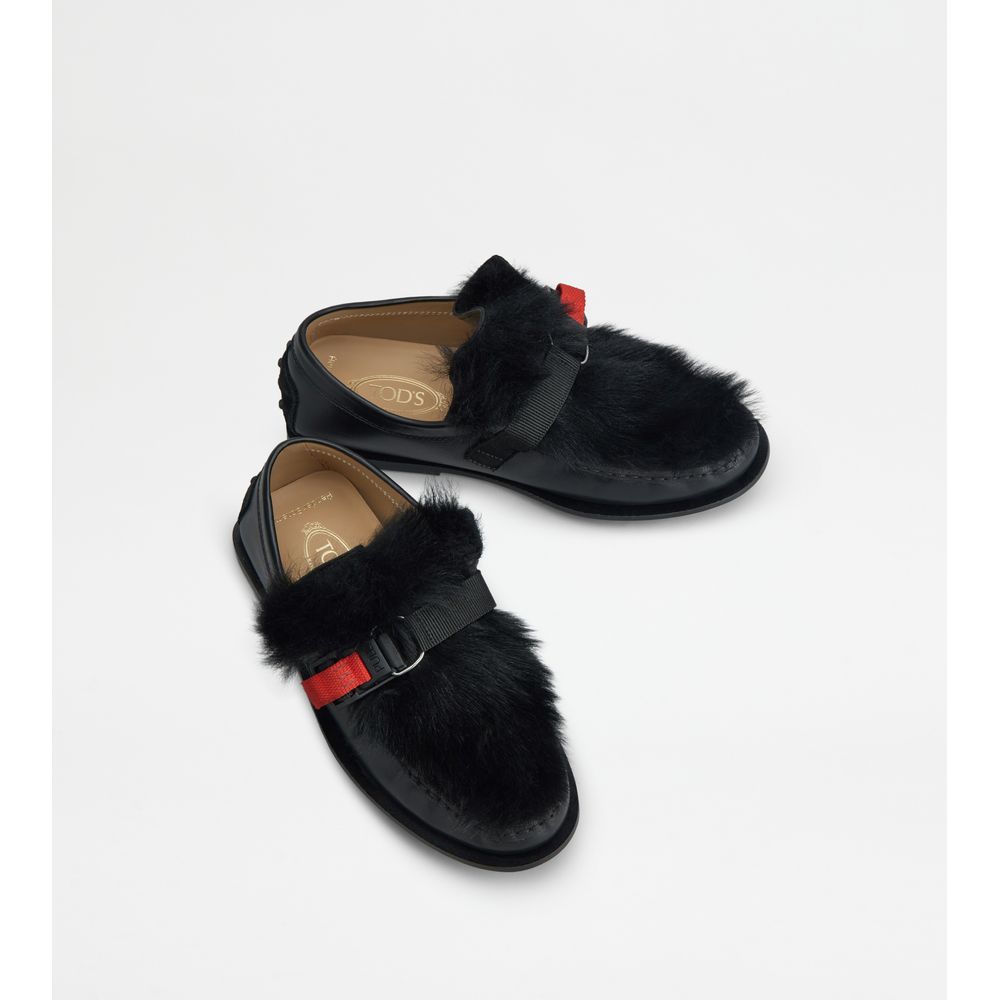 Tods Loafers In Leather Black Womens