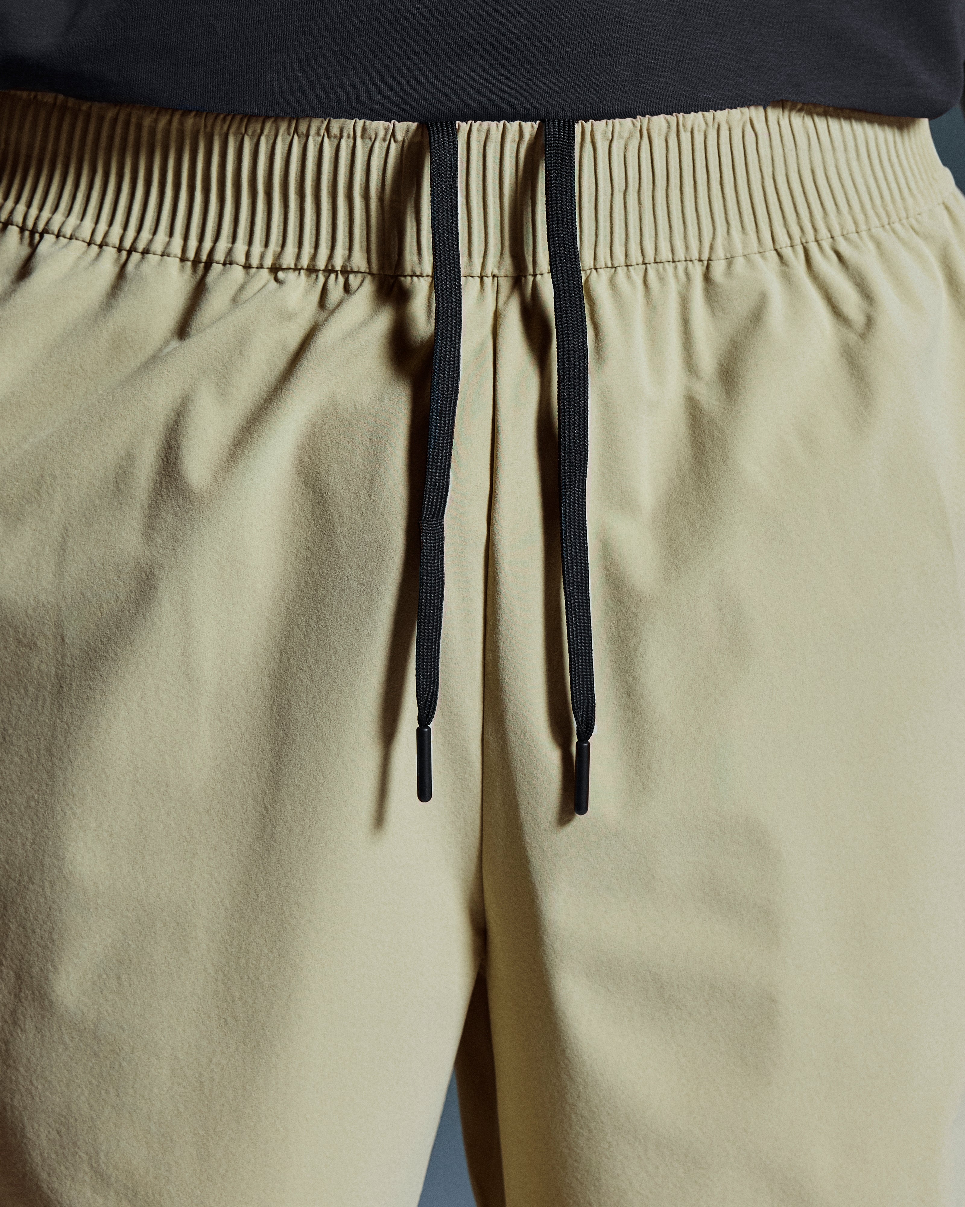 On Focus Shorts Caper