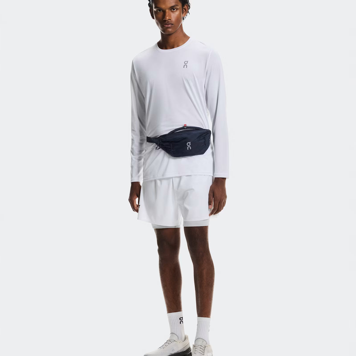 On Waist Pack 2L Lite Navy