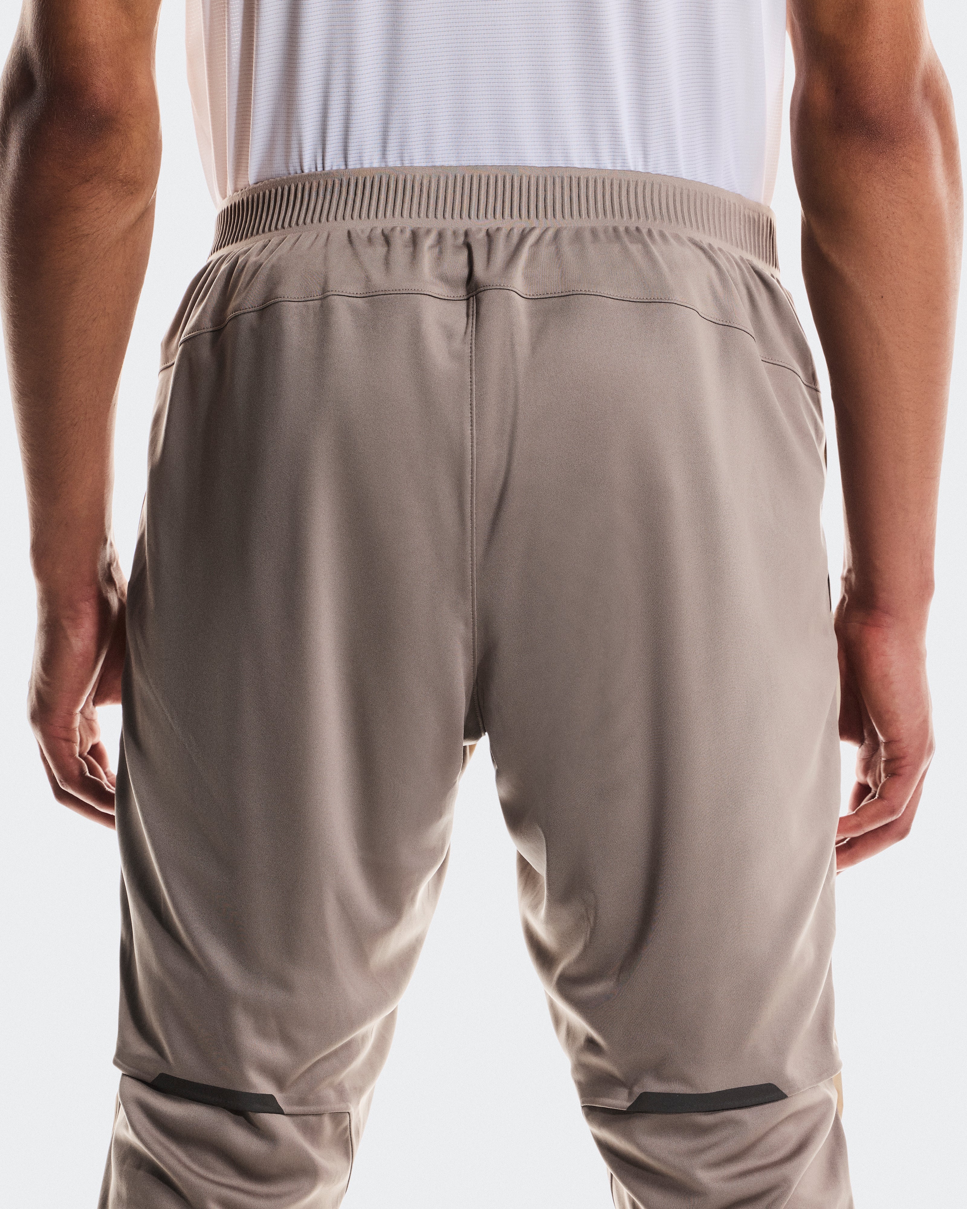 On Weather Pants Desert | Cinder