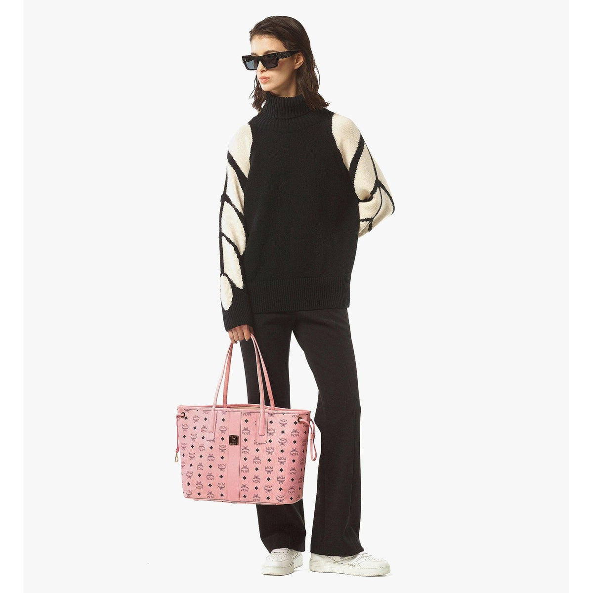 MCM Medium Liz Shopper in Visetos