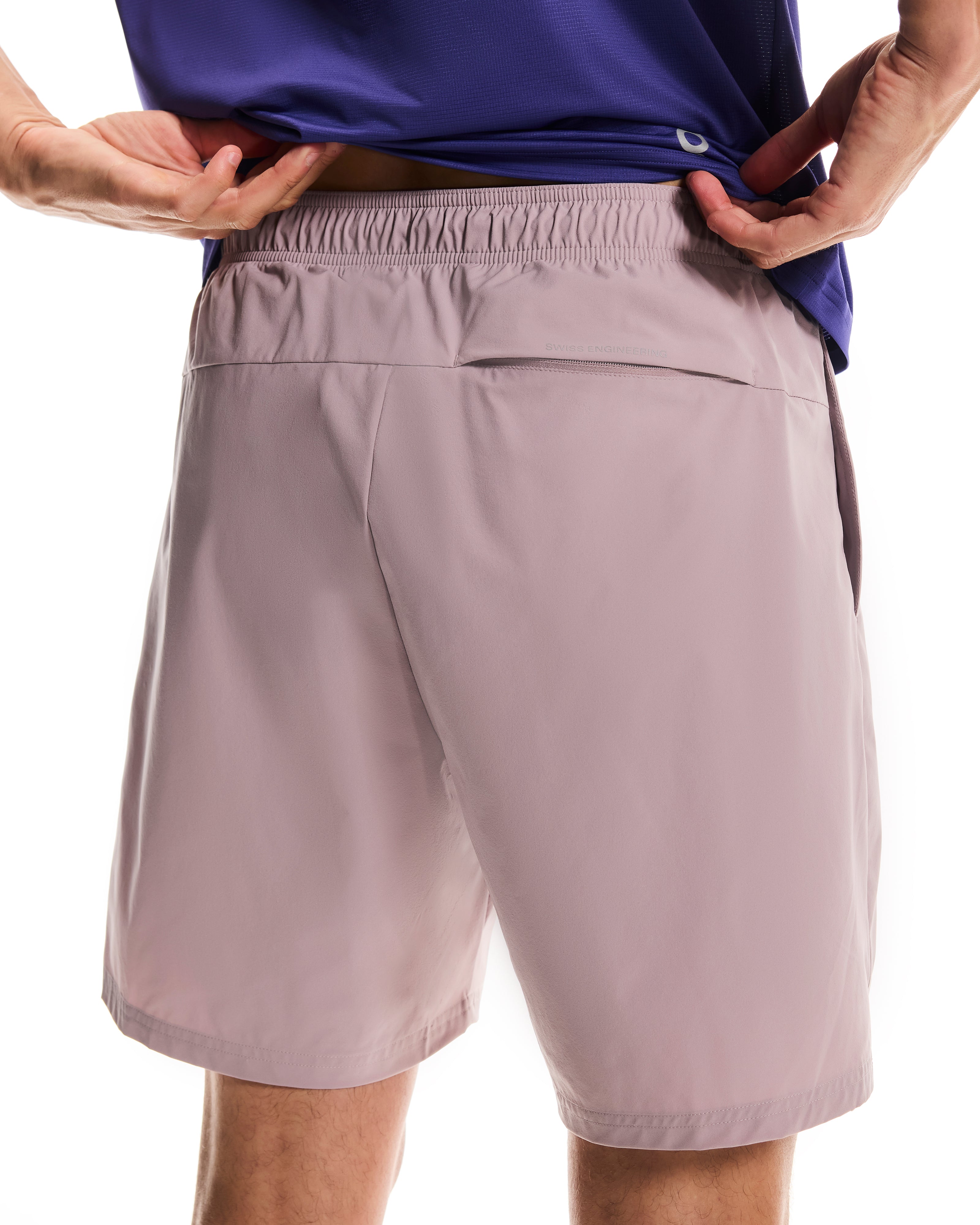 On 7" Core Shorts Heron