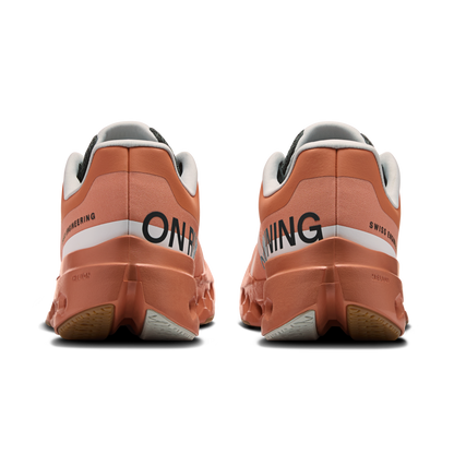 on running cloudsurfer next z5 canyon running white (women's)