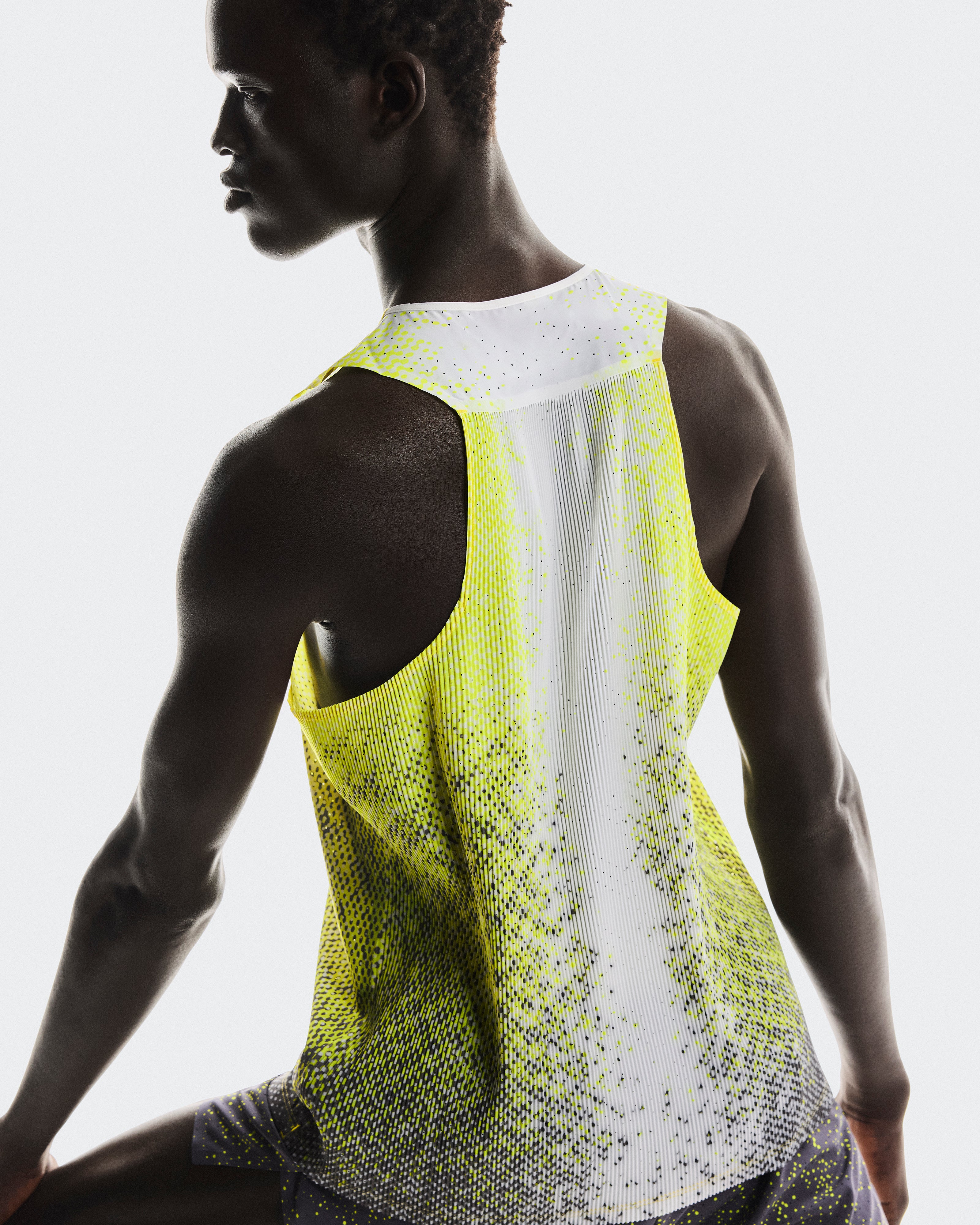 On Race Singlet Lime