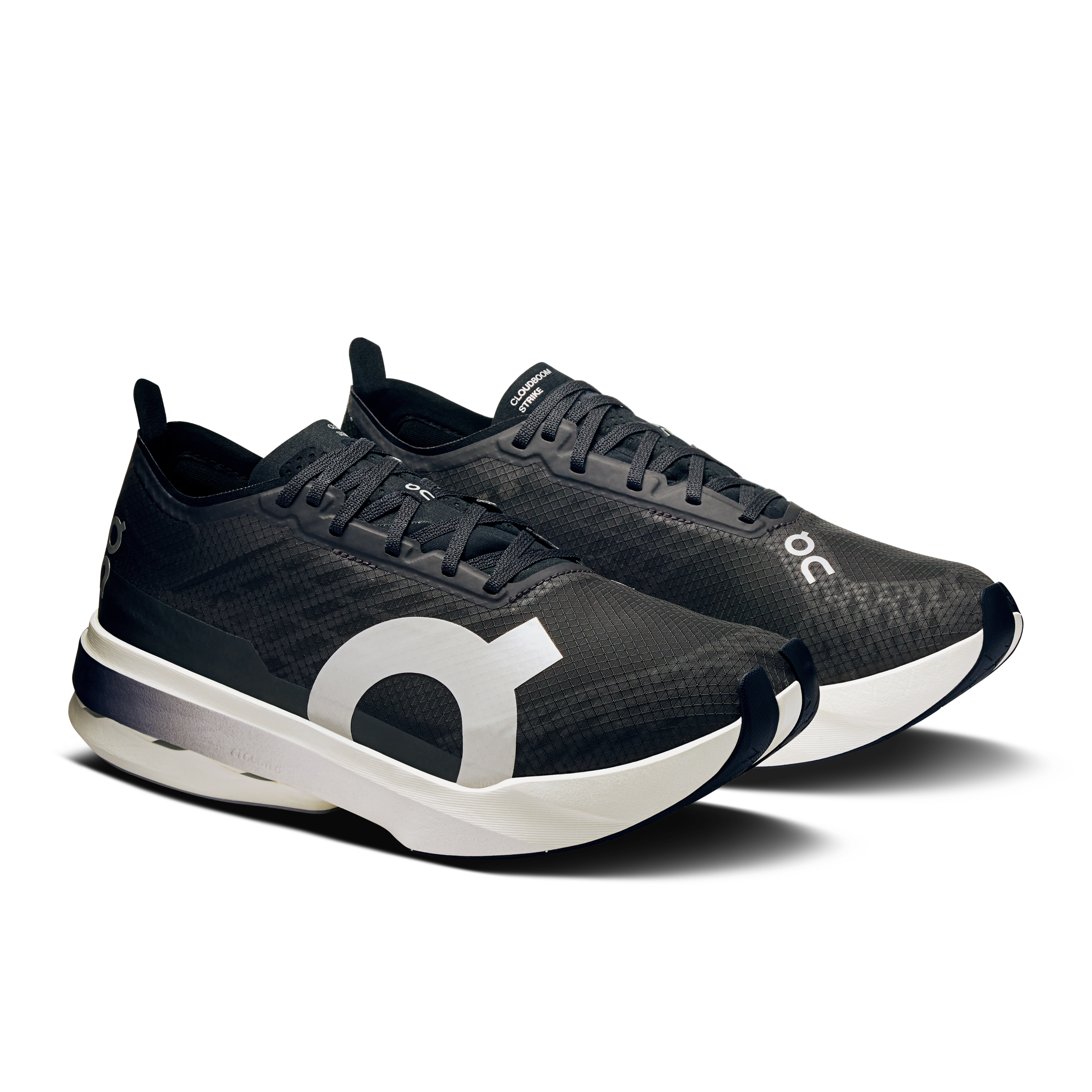 on running cloudboom strike black white (women's)