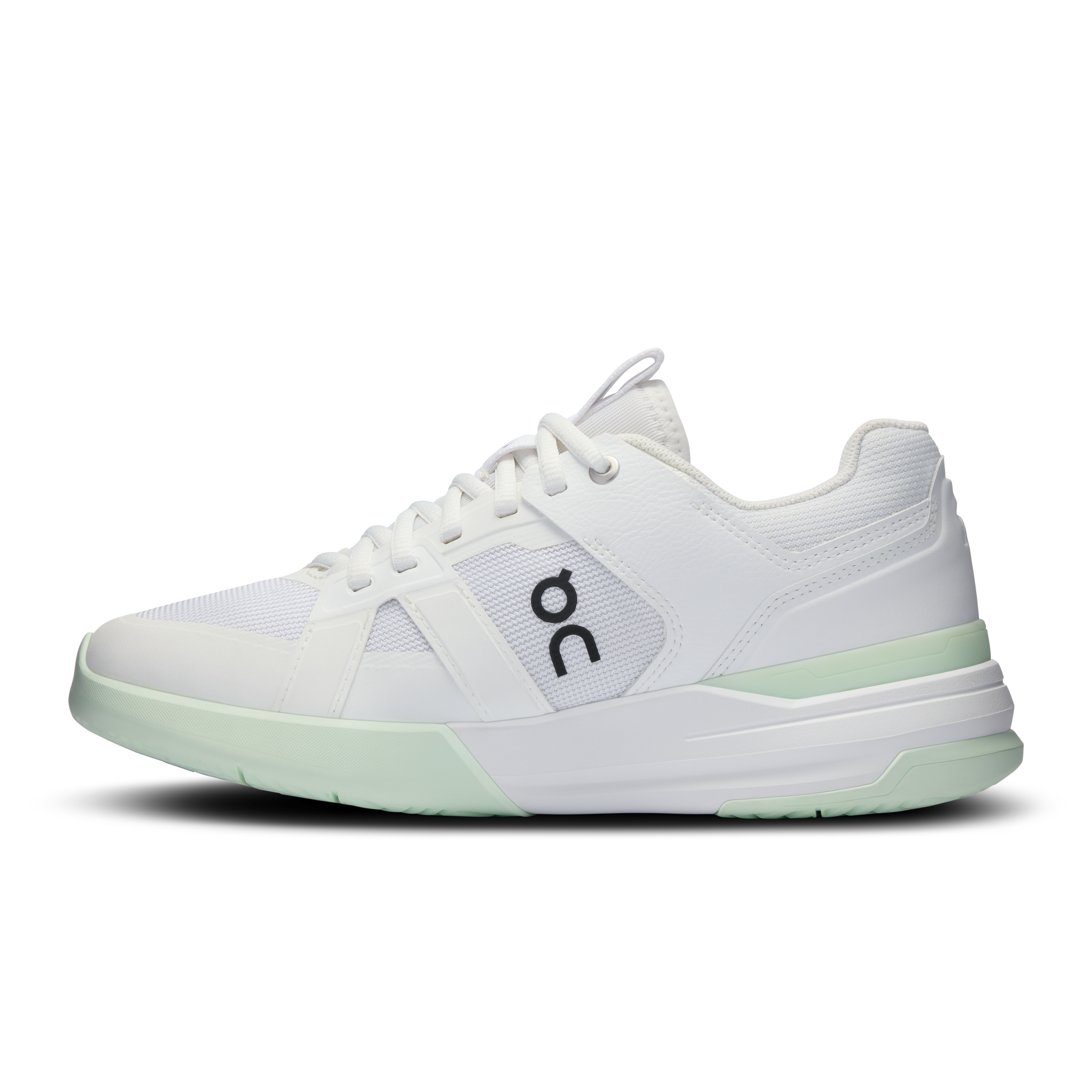 on running the roger clubhouse pro white lima (women's)