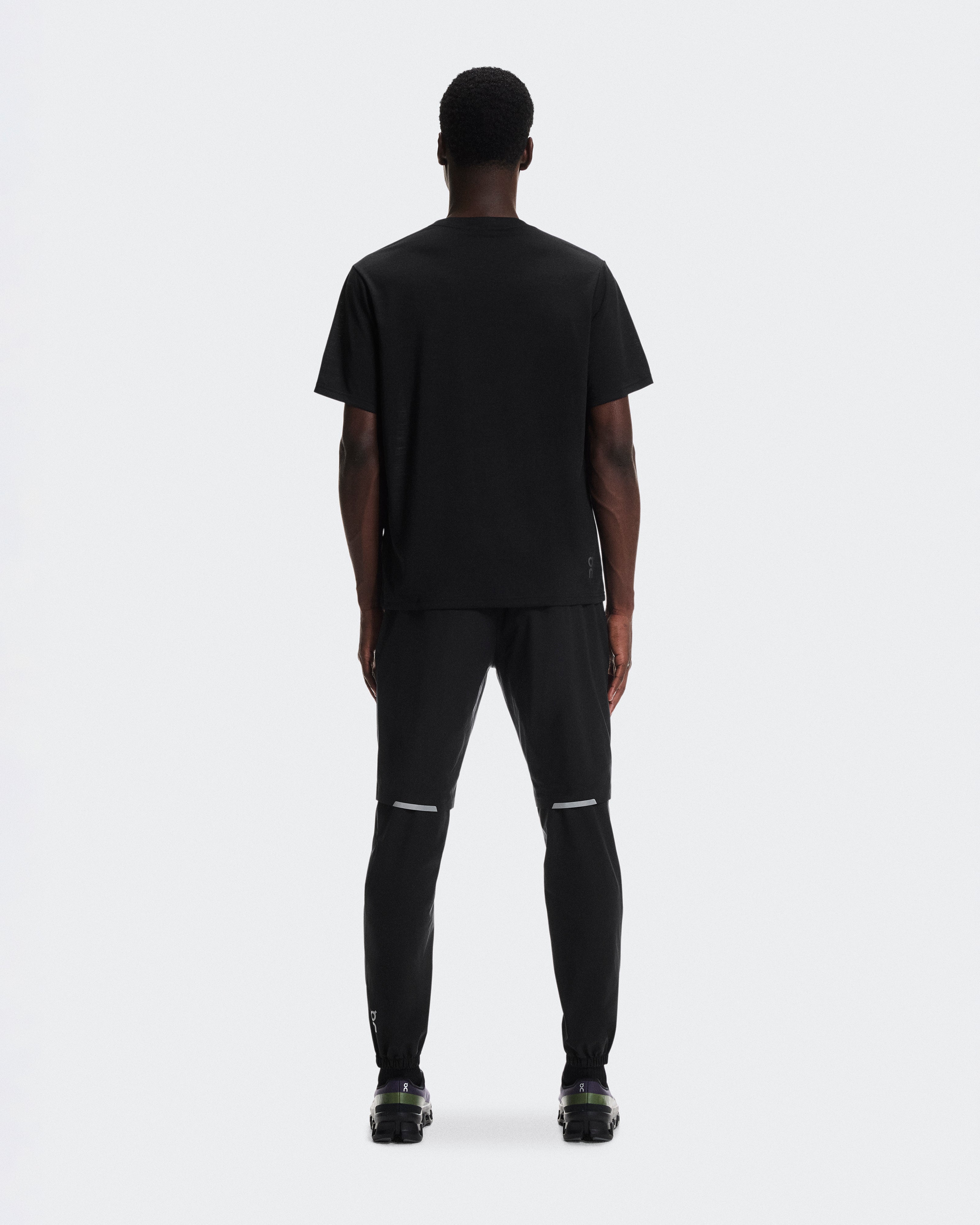 On On Run-T Black