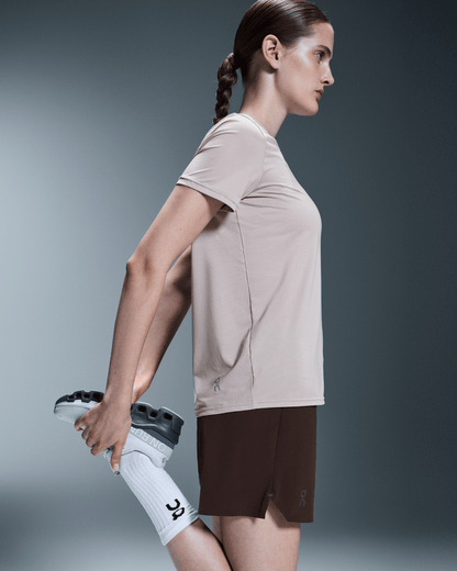 on 5" running shorts Ox (Women's)
