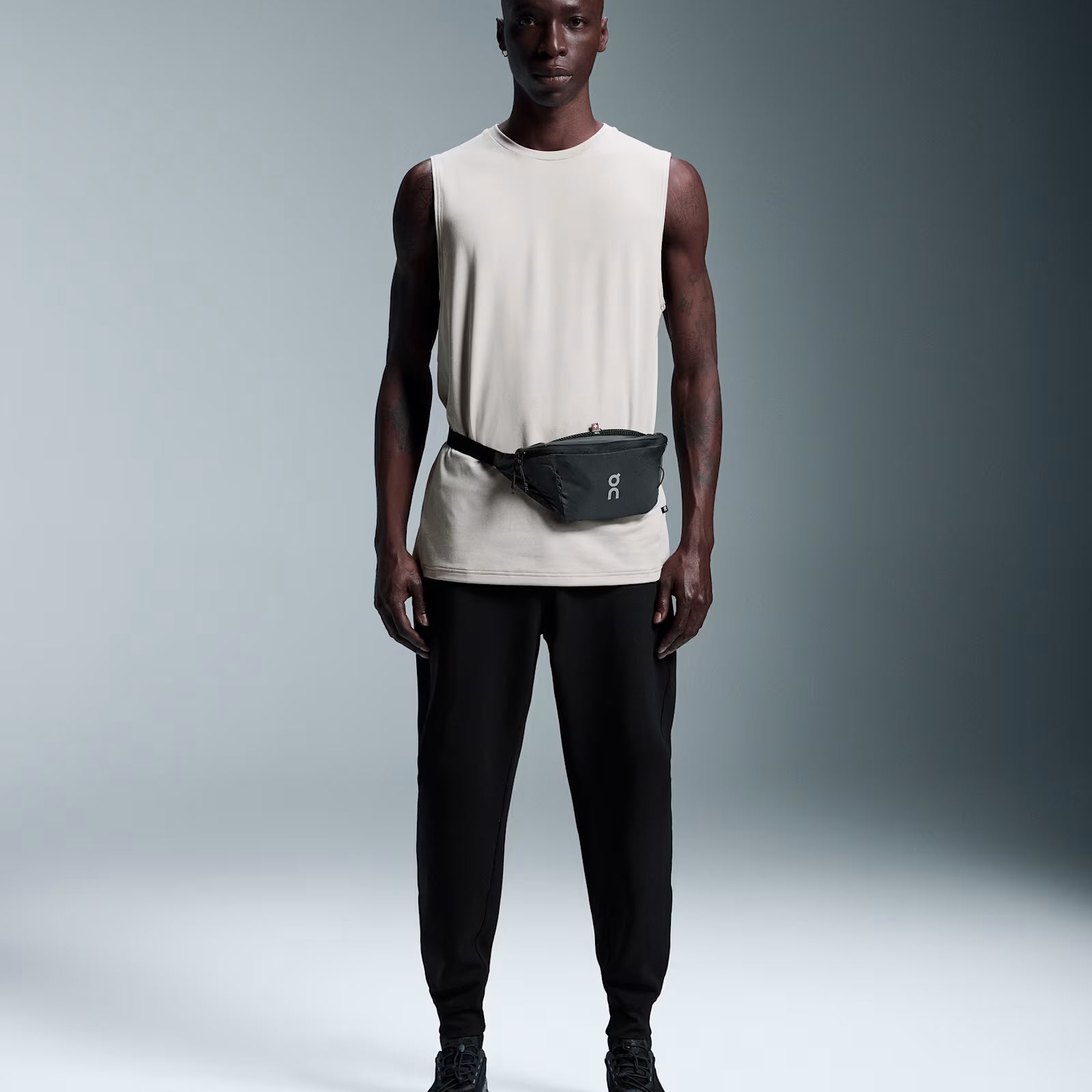 On Waist Pack 2L Lite Magnet
