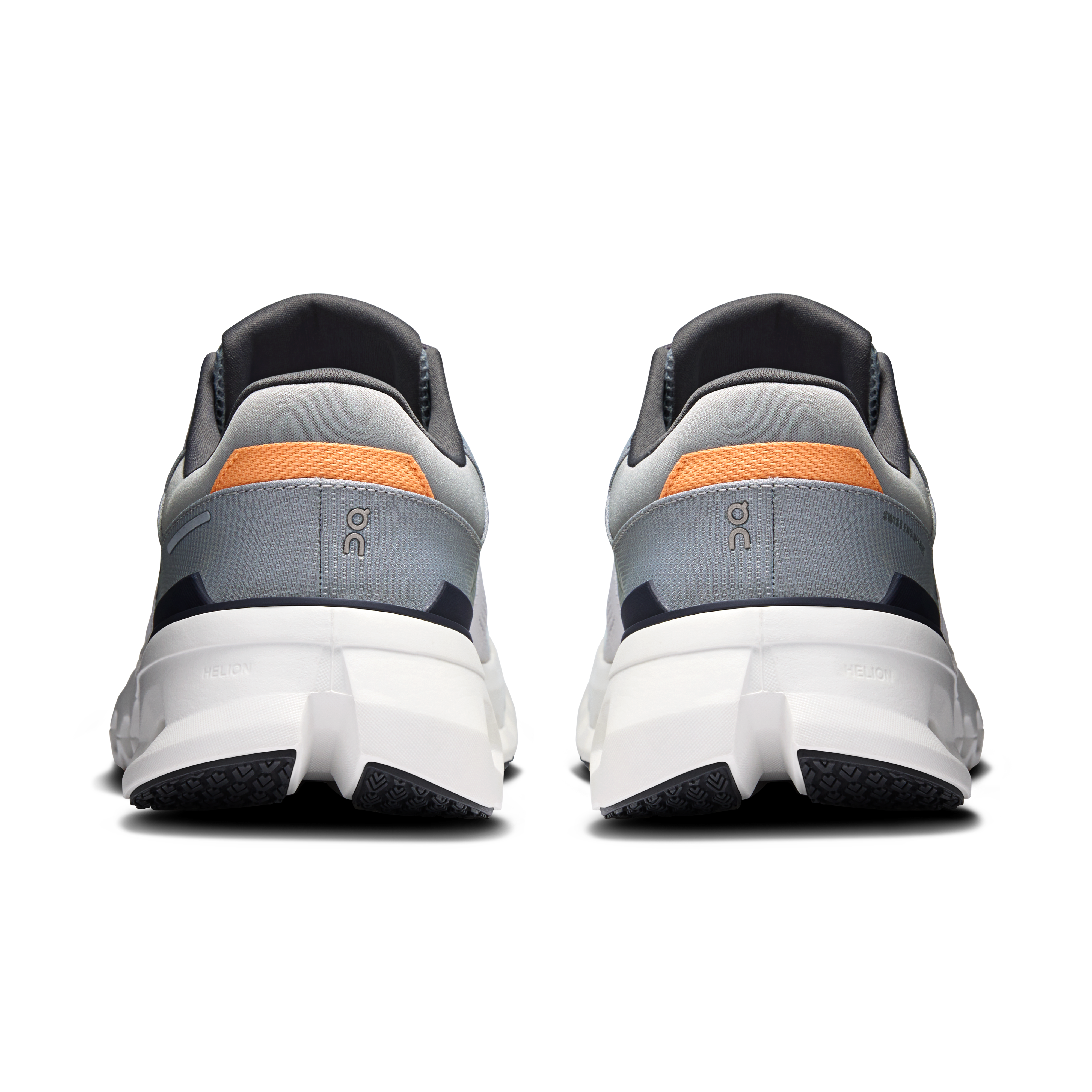 on running cloudrunner 2 wide wolf ivory