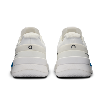 on running the roger pro 2 white malibu (women's)
